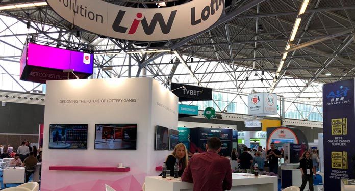 Liw Lotto Apresenta um Confortável Stand