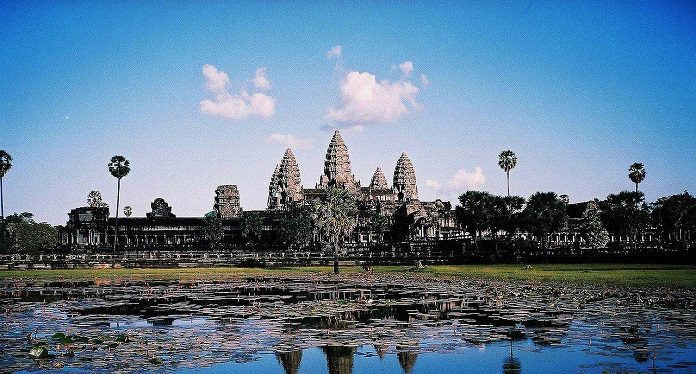 Camboja-Suspende-Emissão-de-Novas-Licenças-de-Jogo-Online