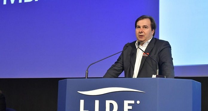 Clubes Empresas Ideia de Rodrigo Maia é apresentada aos Times de SP