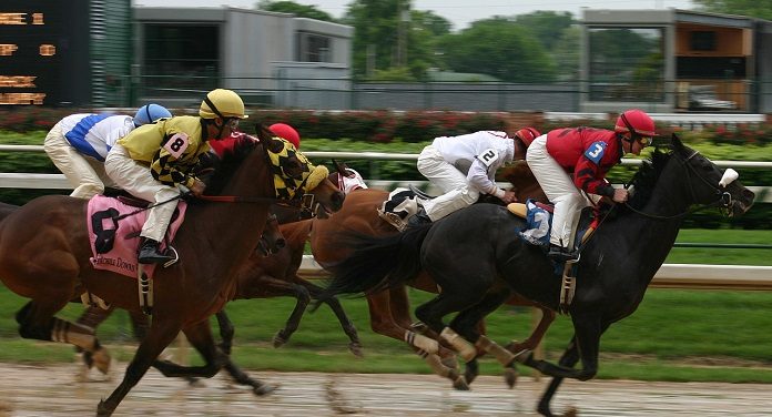 Churchill Downs Comprará Pista de Corrida em Kentucky Por US$ 46 Mi