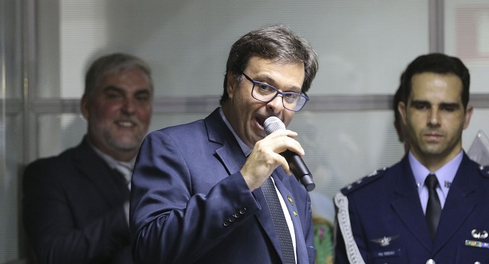 Novo presidente da Embratur, Gilson Machado Neto, durante solenidade de posse.