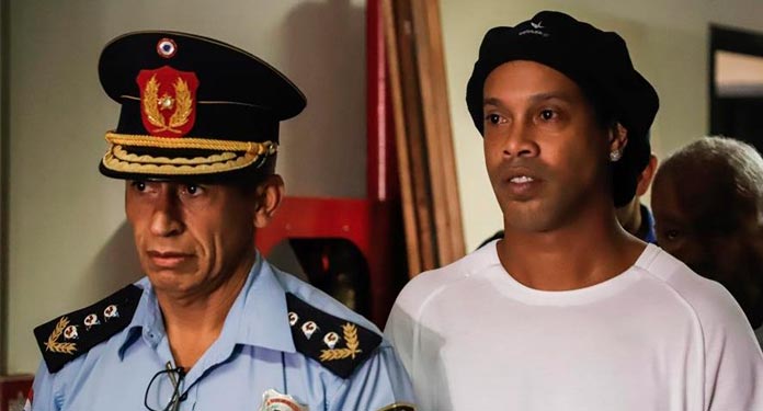 Ronaldinho-Gaúcho-Lançamento-de-Cassino-Online-foi-um-dos-Motivos-da-Viagem-ao-Paraguai