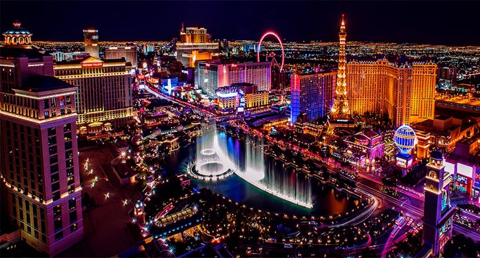 Cassinos-de-Las-Vegas-Reabrem-após-Fechamento-de-79-Dias