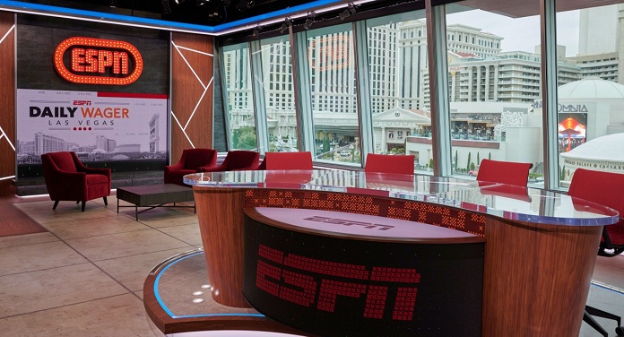 ESPN-Premiere-Your-New-Studio-at-the-LINQ-Hotel-do-Caesars-Entertainment-1