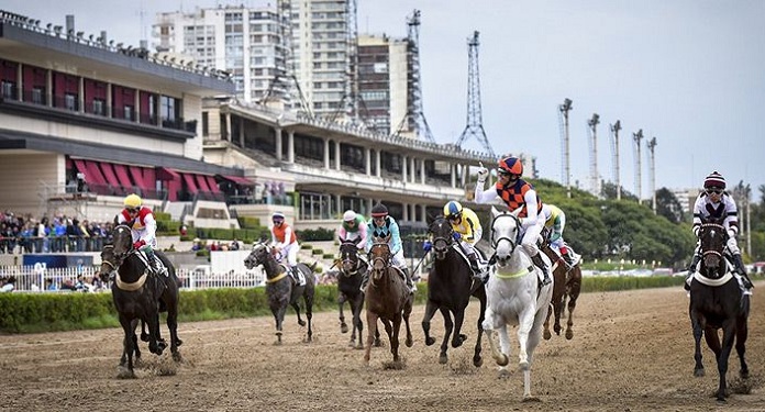 Argentinian Hippodrome in Palermo Resumes Races Without an Audience