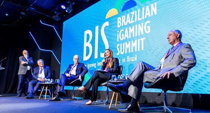 Painéis do 2° dia do BiS 2022 trazem insights sobre regulamentação de apostas e tendências dos meios de pagamentos