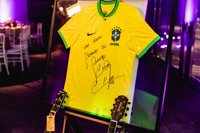 Assinada pelo capitão do penta em 2002, Cafu. Imagem: Kalma Produtora