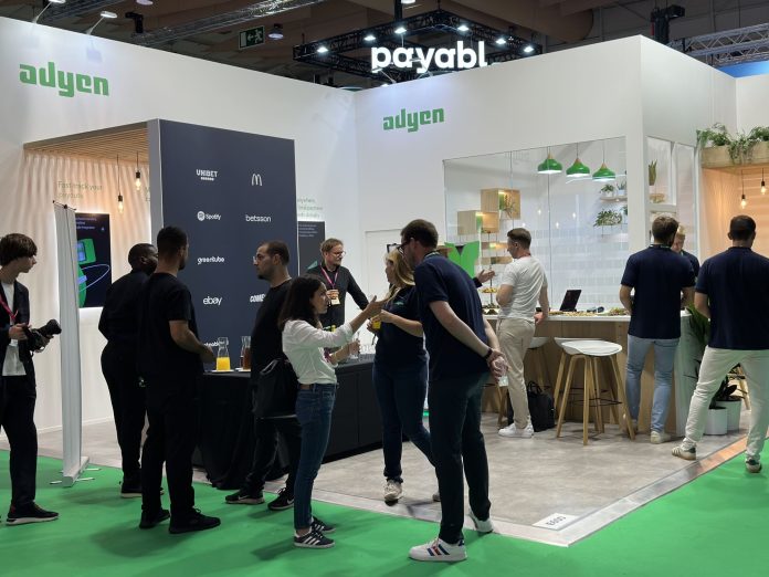 Plataforma global de pagamentos presente em Lisboa