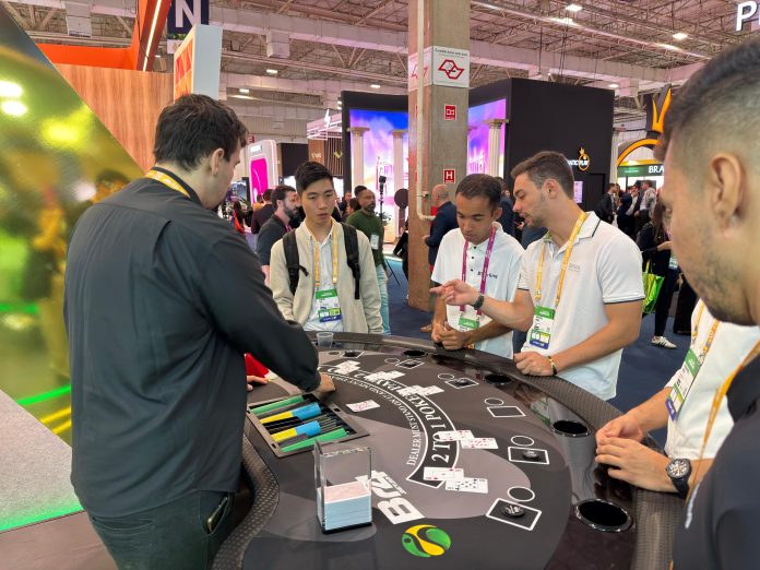 Participantes podem se divertir com atividades relacionadas ao jogo